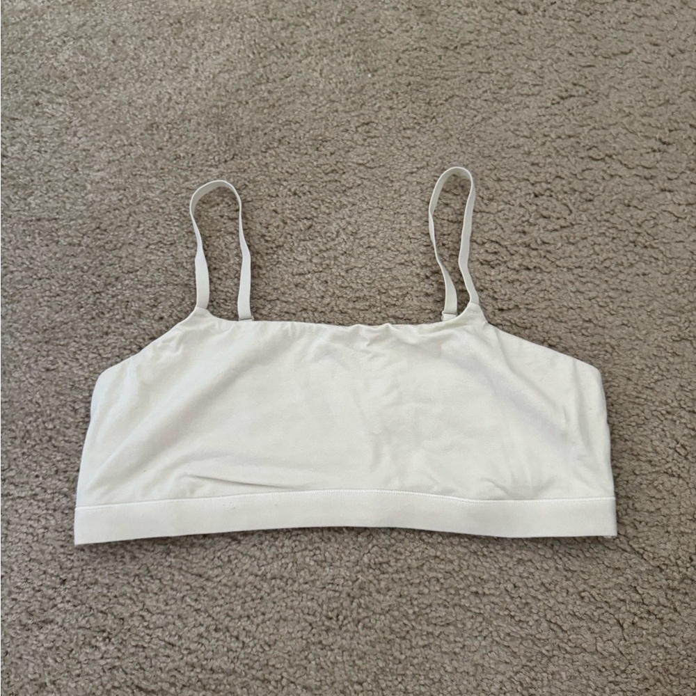 Skims Scoop Bralette